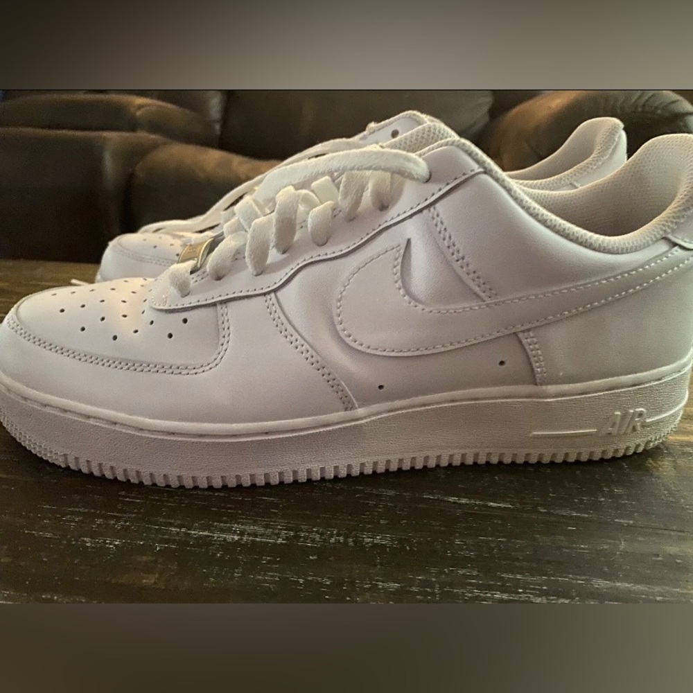 White air force brand new.